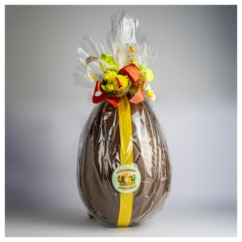 OEUF GEANT 1390G GARNI CHOC LAIT 30CM